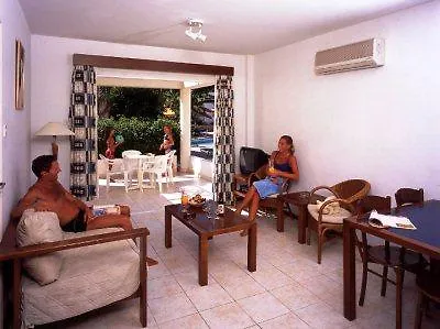 Jacaranda Appart hôtel Protaras