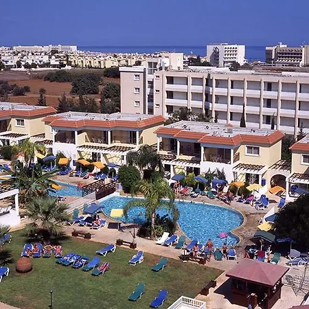 Jacaranda Aparthotel 3*