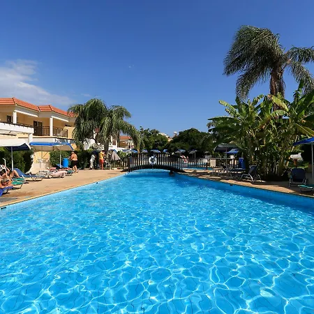 Jacaranda Aparthotel