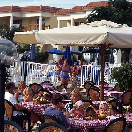 Aparthotel Jacaranda 3*