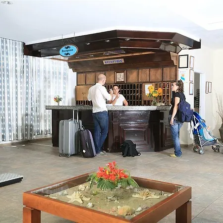 Jacaranda Aparthotel 3*